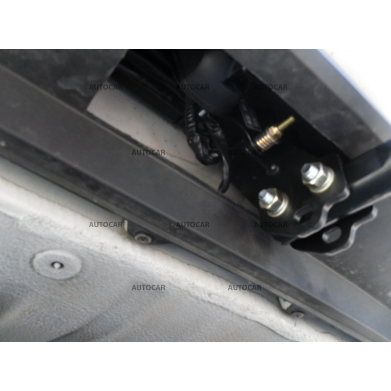 Anhängerkupplung für Skoda OCTAVIA III. - manuall–AHK starr