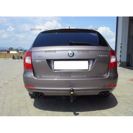 Anhängerkupplung für SUPERB - 5 -tür., Combi 4x4 - automat vertikal–AHK abnehmbar - von 2004 Anhängerkupplung für SUPERB - 5 -tür., Combi 4x4 - automat vertikal–AHK abnehmbar - von 2004