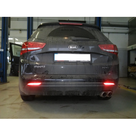 Anhängerkupplung für Kia Ceed SW - vertical–AHK abnehmbar - von 2012/- Anhängerkupplung für Kia Ceed SW - vertical–AHK abnehmbar - von 2012/-