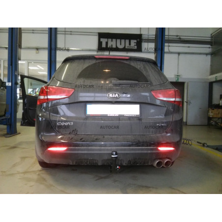 Anhängerkupplung für Kia Ceed SW - vertical–AHK abnehmbar - von 2012/- Anhängerkupplung für Kia Ceed SW - vertical–AHK abnehmbar - von 2012/-