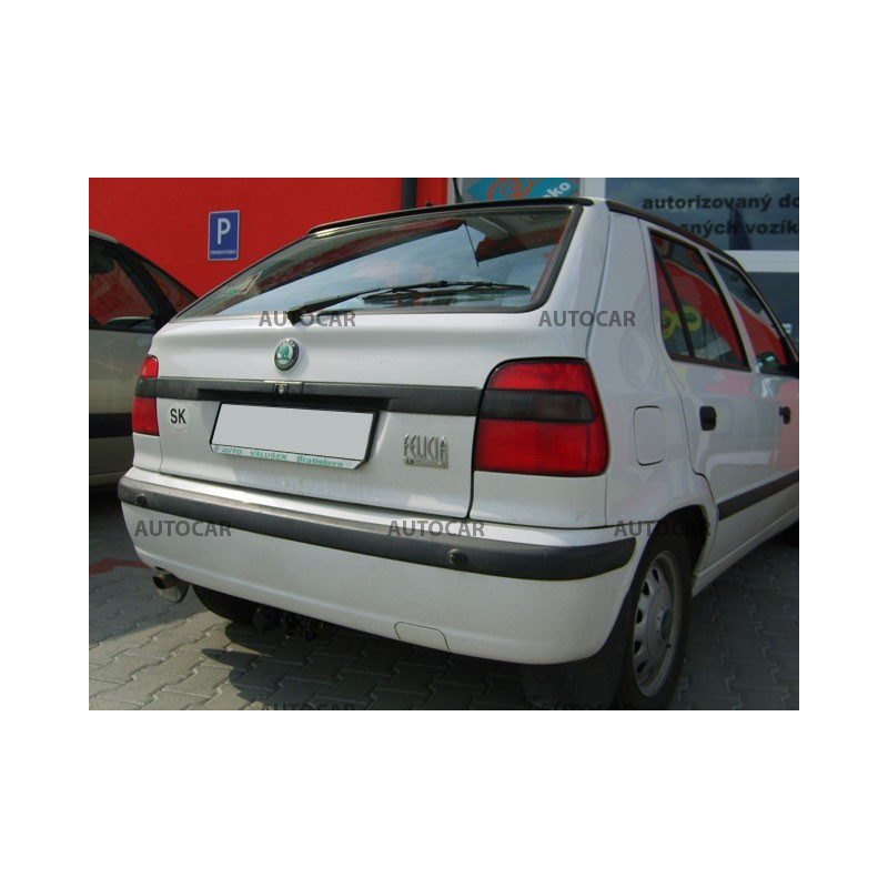 Anhängerkupplung für Skoda FELICIA - 5-tür. - automat–AHK abnehmbar