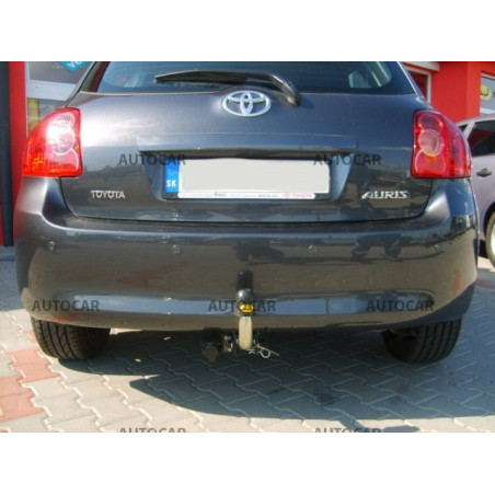 Anhängerkupplung für Toyota AURIS - E15 - 3/5 tür. - automat–AHK abnehmbar
