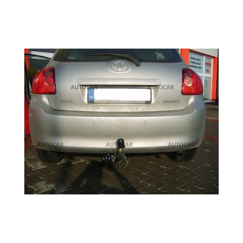 Anhängerkupplung für Toyota AURIS - E15 - 3/5 tür. - automat–AHK abnehmbar