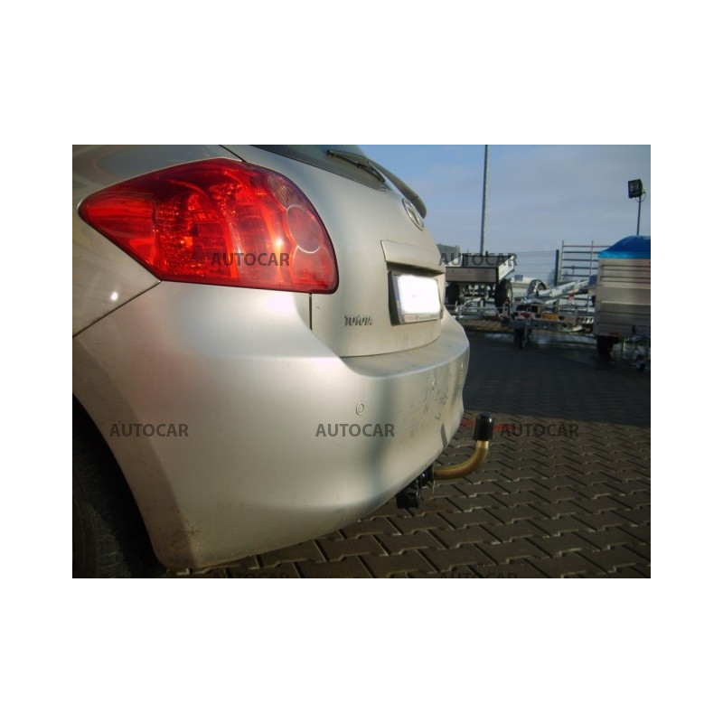 Anhängerkupplung für Toyota AURIS - E15 - 3/5 tür. - automat–AHK abnehmbar