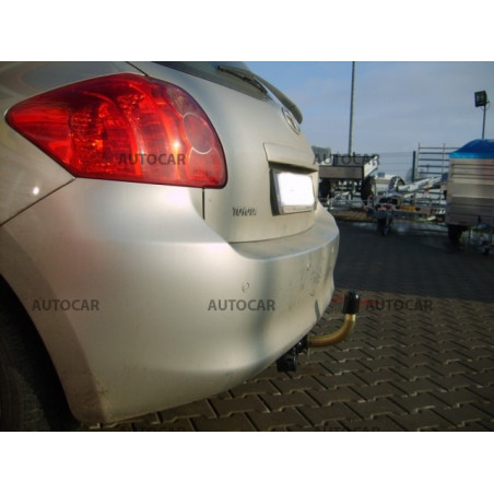 Anhängerkupplung für Toyota AURIS - E15 - 3/5 tür. - automat–AHK abnehmbar Anhängerkupplung für Toyota AURIS - E15 - 3/5 tür. - automat–AHK abnehmbar