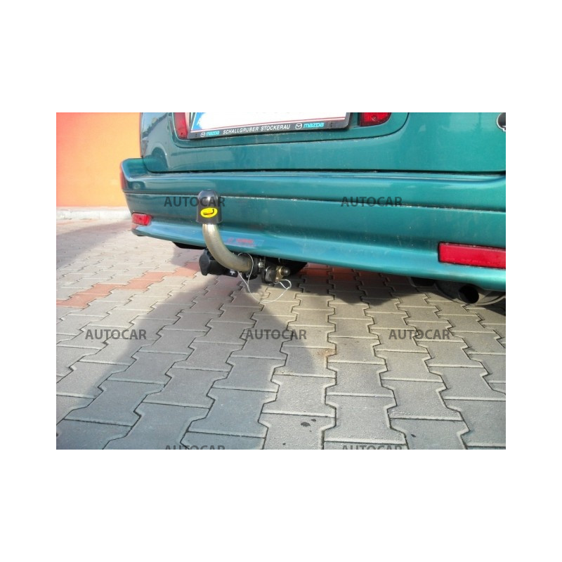 Anhängerkupplung für Toyota COROLLA - E11 - Kombi - automat–AHK abnehmbar