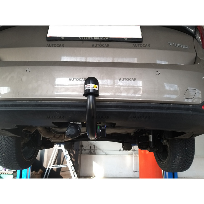 Anhängerkupplung für FIAT TIPO Kombi - AWD - automat–AHK vertikal abnehmbar - von 2017/-