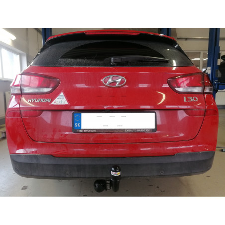 Anhängerkupplung für Hyundai i30 CW - manuell–AHK starr