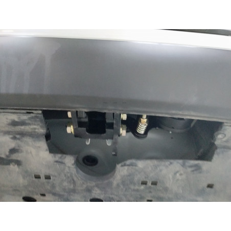 Anhängerkupplung für Mazda 3 - 4-türig - automat vertikal–AHK abnehmbar