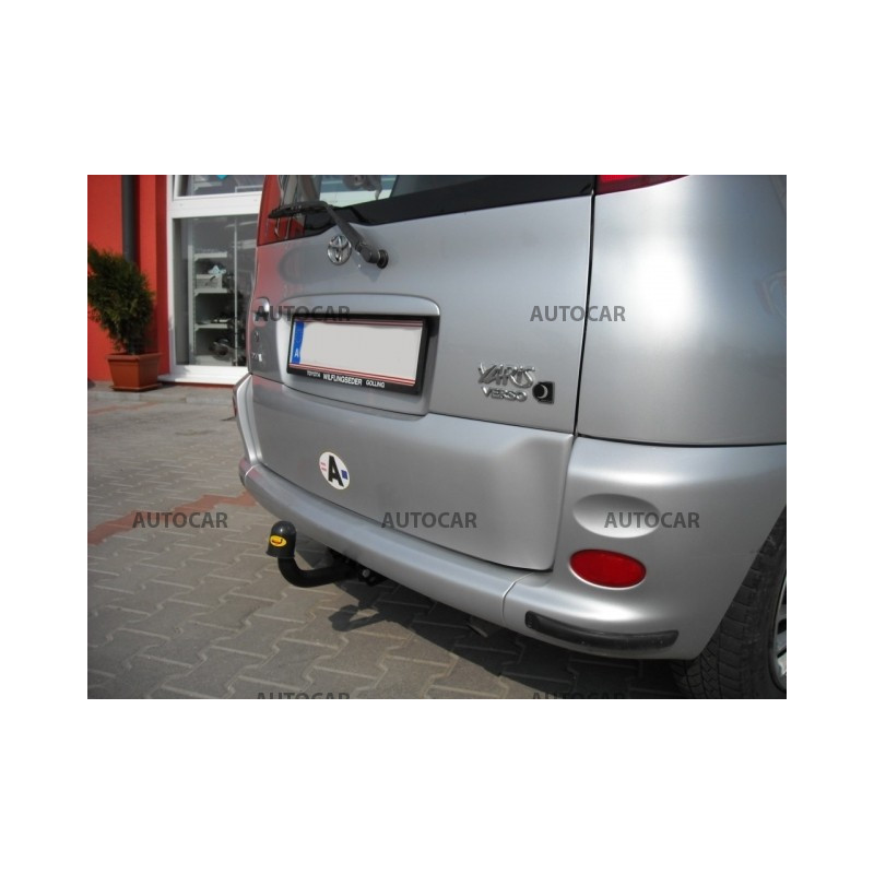 Anhängerkupplung für Toyota YARIS - VERSO - 5 tür. - manuall–AHK starr