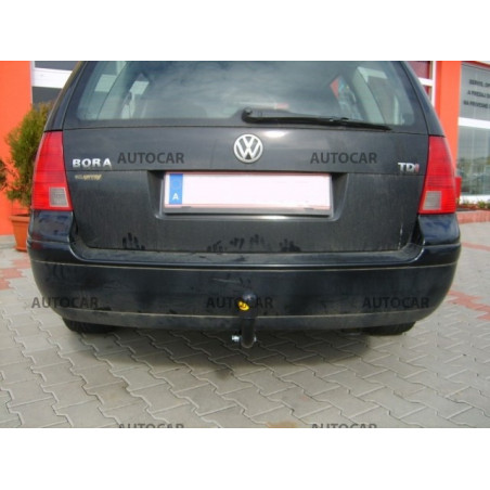 Anhängerkupplung für Volkswagen BORA - nicht 4x4 - manuall–AHK starr