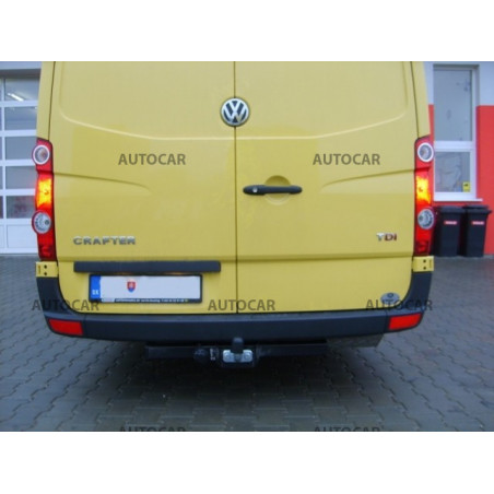 Anhängerkupplung für Volkswagen CRAFTER - Kastenwagen ohne Treppe - Radstand 3,665 / 4,325 m - Festeinbau Anhängerkupplung für Volkswagen CRAFTER - Kastenwagen ohne Treppe - Radstand 3,665 / 4,325 m - Festeinbau