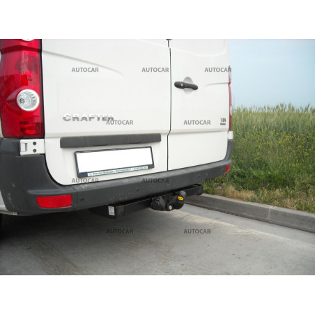 Anhängerkupplung für Mercedes SPRINTER - Kastenwagen ohne Treppe - Radstand 3,665 / 4,325 m - Festeinbau Anhängerkupplung für Mercedes SPRINTER - Kastenwagen ohne Treppe - Radstand 3,665 / 4,325 m - Festeinbau