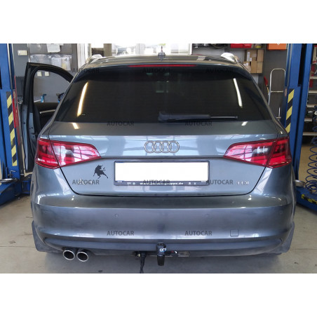 Anhängerkupplung für Audi A3 - automat – AHK vertikal abnehmbar Anhängerkupplung für Audi A3 - automat – AHK vertikal abnehmbar
