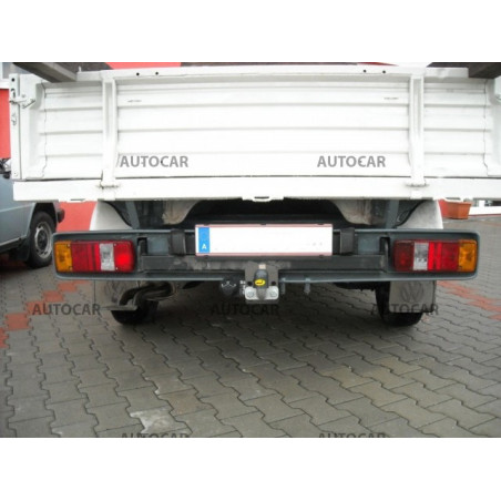 Anhängerkupplung für Volkswagen TRANSPORTER - T4 - Pritschenwagen - manuall–AHK starr Anhängerkupplung für Volkswagen TRANSPORTER - T4 - Pritschenwagen - manuall–AHK starr