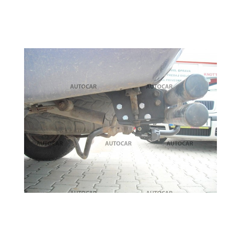 Anhängerkupplung für NAVARA - rúrkový nárazník , ( D 40 ) - automat–AHK abnehmbar - von 2006