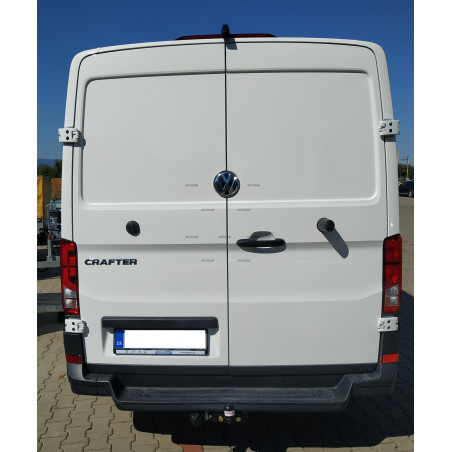 Anhängerkupplung für Volkswagen CRAFTER - Kastenwagen mit Treppe - Einzelräder - manuall–AHK starr Anhängerkupplung für Volkswagen CRAFTER - Kastenwagen mit Treppe - Einzelräder - manuall–AHK starr