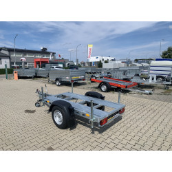 Einachsig gebremster...