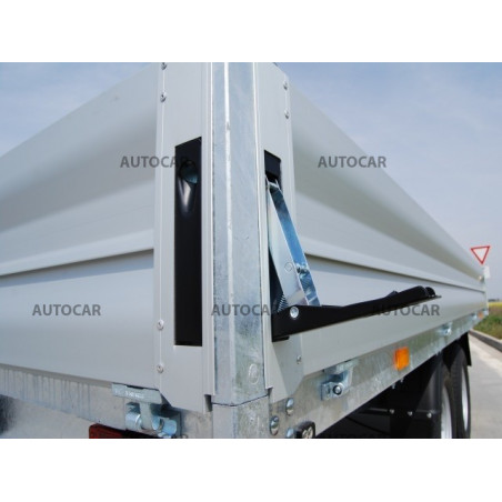 Pritsche Anhänger Cargo D 30.4 Pritsche Anhänger Cargo D 30.4