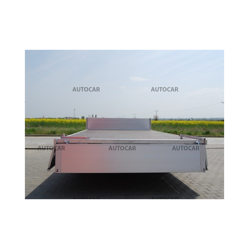 Pritsche Anhänger Cargo D 30.4