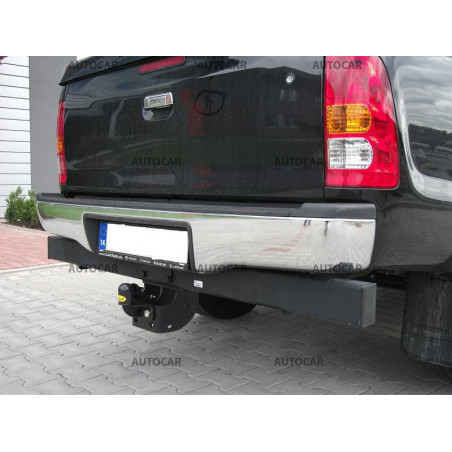 Anhängerkupplung für HILUX - 4 WD (N25) mit Treppe - Festeinbau - von 2005