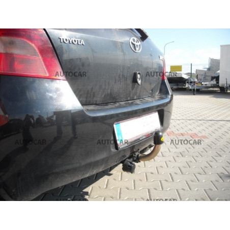 Anhängerkupplung für Toyota YARIS - VERSO - 5 tür. - automat–AHK abnehmbar Anhängerkupplung für Toyota YARIS - VERSO - 5 tür. - automat–AHK abnehmbar