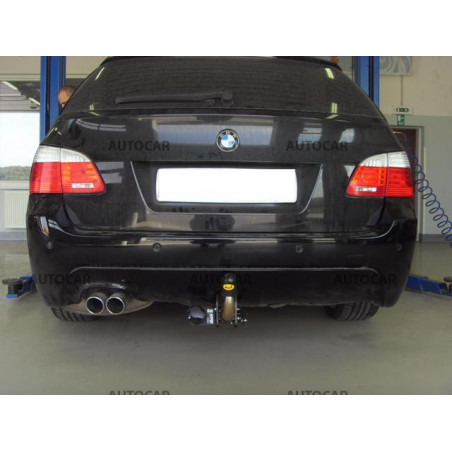 Anhängerkupplung für seria 5 - 4-türig sedan E 60 Touring combi E 61 - ausser M5 - automat–AHK abnehmbar - von 2003 Anhängerkupplung für seria 5 - 4-türig sedan E 60 Touring combi E 61 - ausser M5 - automat–AHK abnehmbar - von 2003