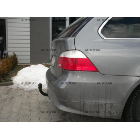 Anhängerkupplung für seria 5 - 4-türig sedan E 60 Touring combi E 61 - ausser M5 - automat–AHK abnehmbar - von 2003 Anhängerkupplung für seria 5 - 4-türig sedan E 60 Touring combi E 61 - ausser M5 - automat–AHK abnehmbar - von 2003