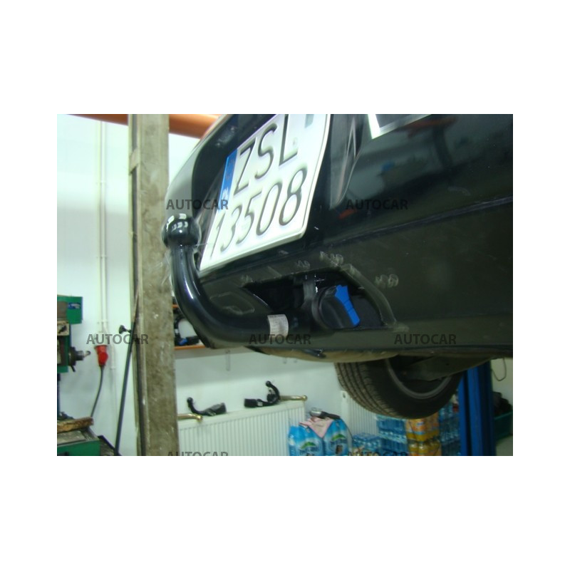 Anhängerkupplung für Volkswagen PASSAT - CC - automat–AHK vertikal abnehmbar