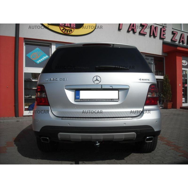 Anhängerkupplung für Mercedes M / ML - W164 - automat–AHK vertikal abnehmbar