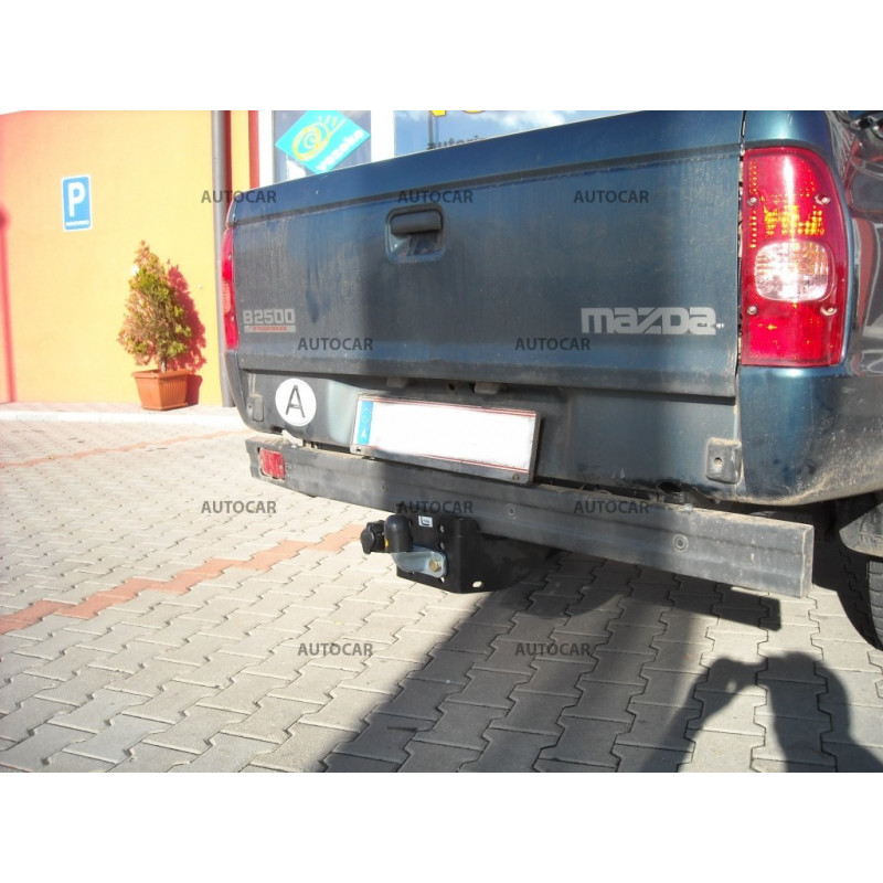 Anhängerkupplung für B 2500 - 4 WD - Festeinbau - von 1996