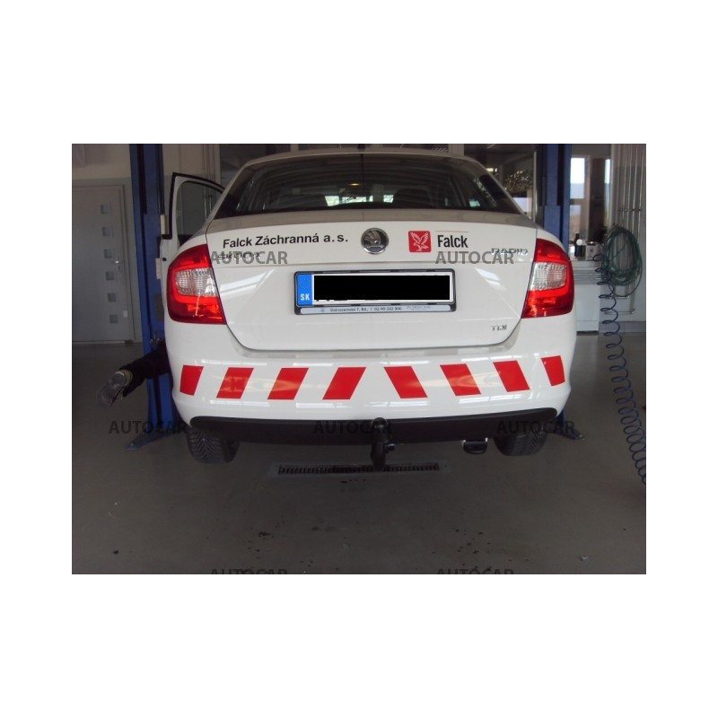 Anhängerkupplung für RAPID - automat vertikal–AHK abnehmbar - von 10.2012/-