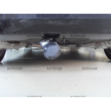 Anhängerkupplung für I 40 - 4 tur. - automat vertikal–AHK abnehmbar - von 04.2011/-