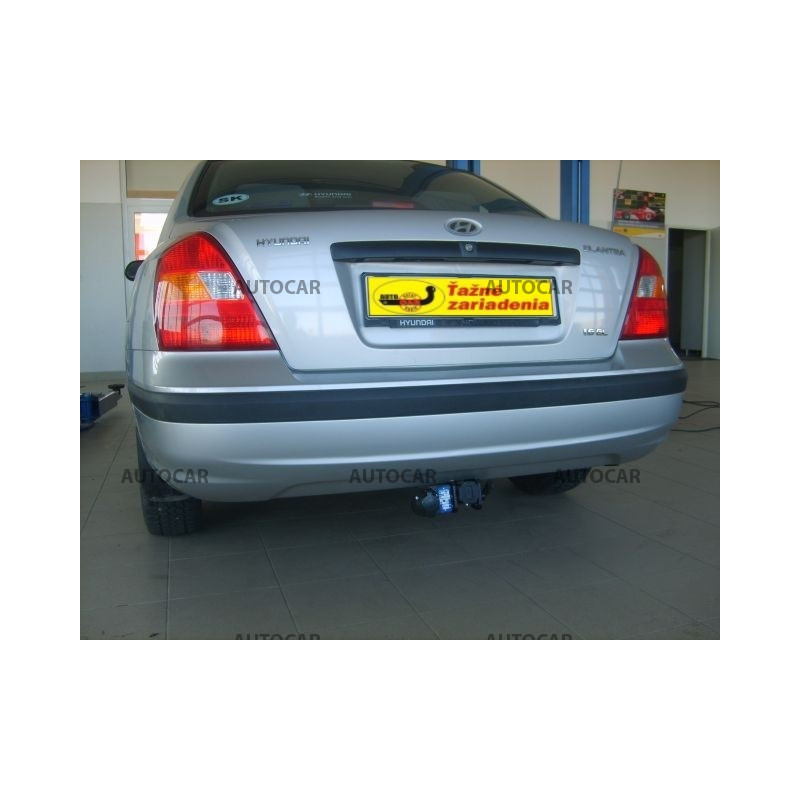 Anhängerkupplung für Hyundai ELANTRA - 4/5 tür. - automat–AHK abnehmbar