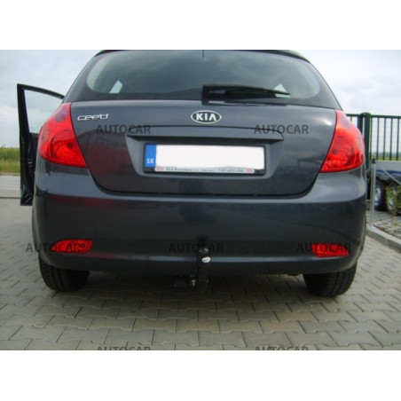 Anhängerkupplung für CEED - 5-türig ( ED ) - manuell–AHK starr - von 2007 bis 2009 Anhängerkupplung für CEED - 5-türig ( ED ) - manuell–AHK starr - von 2007 bis 2009