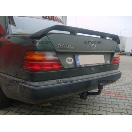 Anhängerkupplung für Mercedes 124 (W124 / S124) - manuall–AHK starr