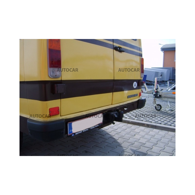 Anhängerkupplung für Mercedes 207-210 / 307-310 / 407-410 - manuall–AHK starr