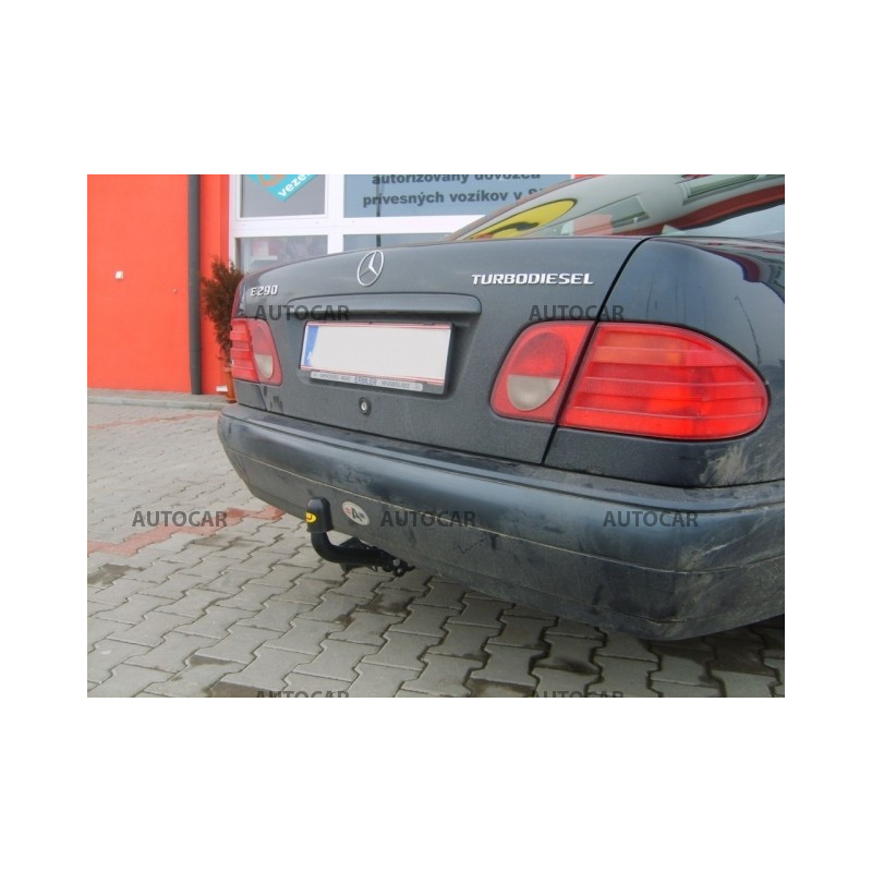 Anhängerkupplung für E - trieda E, 4-türig (W 210) - manuell–AHK starr - von 1995/06 bis 2002/03