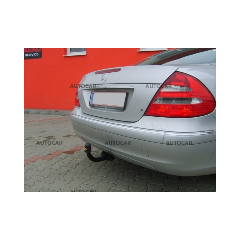 Anhängerkupplung für E - 4-türig (W 211) - manuell–AHK starr - von 2002 bis 2008