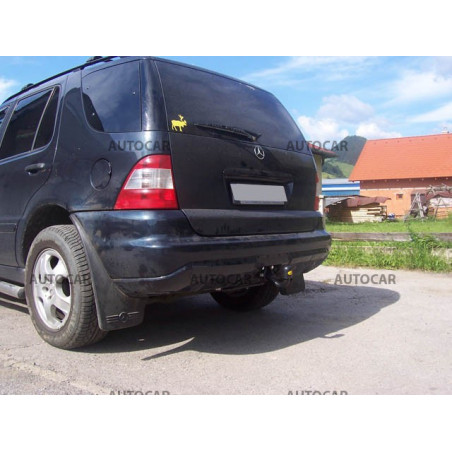Anhängerkupplung für Mercedes M / ML - W164 - manuall–AHK starr Anhängerkupplung für Mercedes M / ML - W164 - manuall–AHK starr