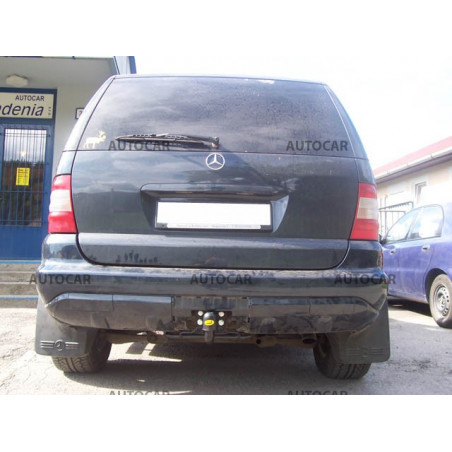 Anhängerkupplung für Mercedes M / ML - W164 - manuall–AHK starr Anhängerkupplung für Mercedes M / ML - W164 - manuall–AHK starr