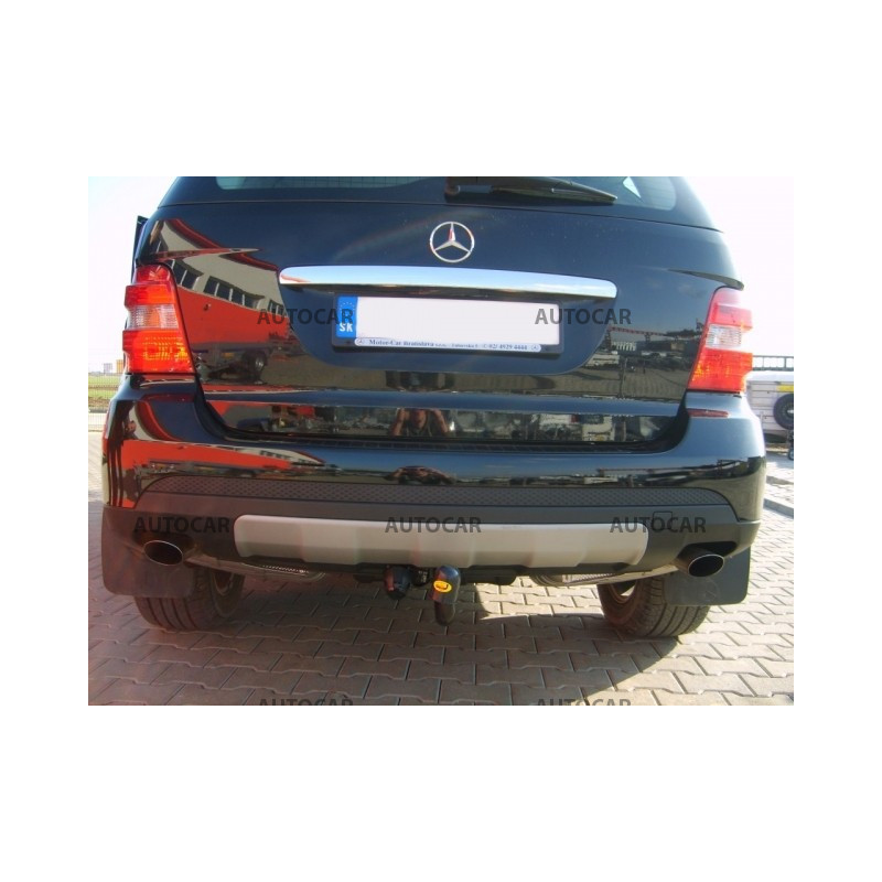 Anhängerkupplung für Mercedes M / ML - W164 - manuall–AHK starr