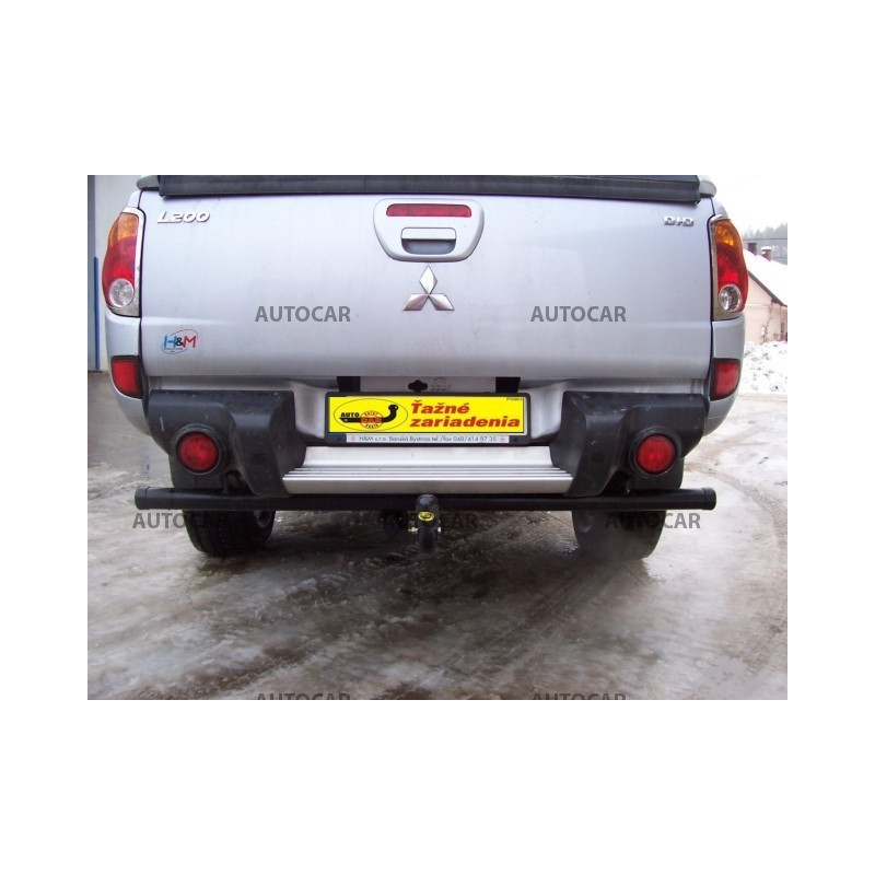 Anhängerkupplung für L 200 - jedno aj dvoj kabína skriňa - manuell–AHK starr - von 2006