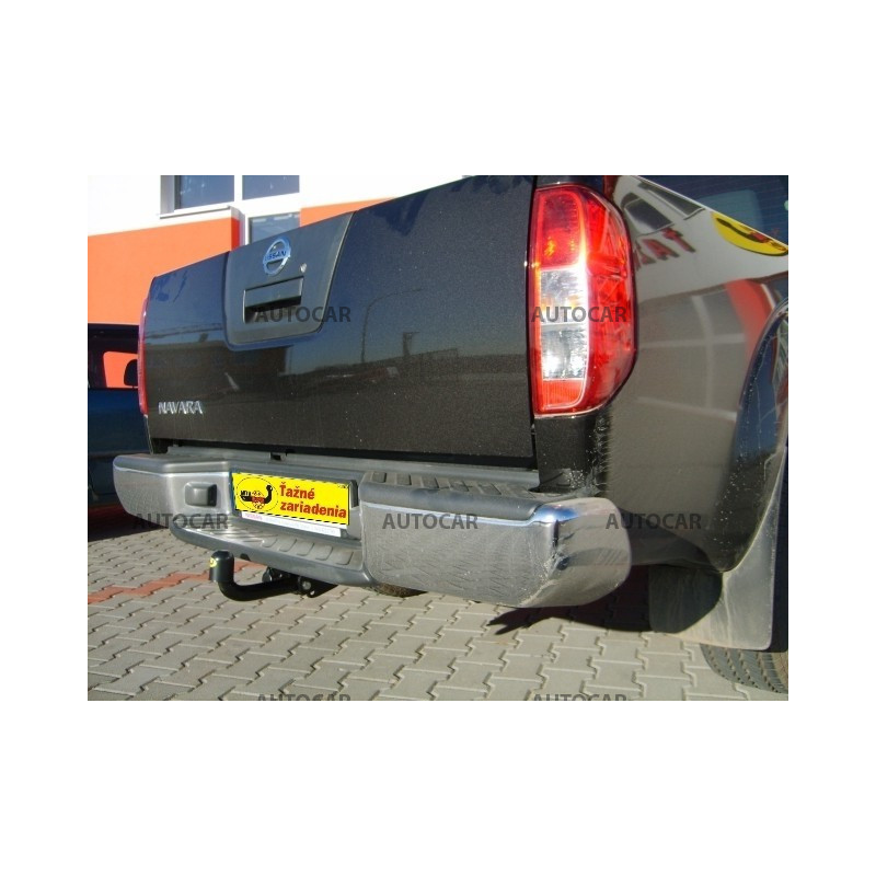 Anhängerkupplung für NAVARA - so schodíkom, ( D 40 ) - manuell–AHK starr - von 2006