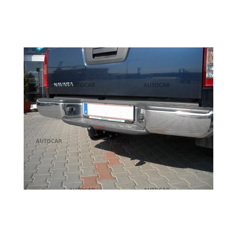 Anhängerkupplung für NAVARA - so schodíkom, ( D 40 ) - manuell–AHK starr - von 2006