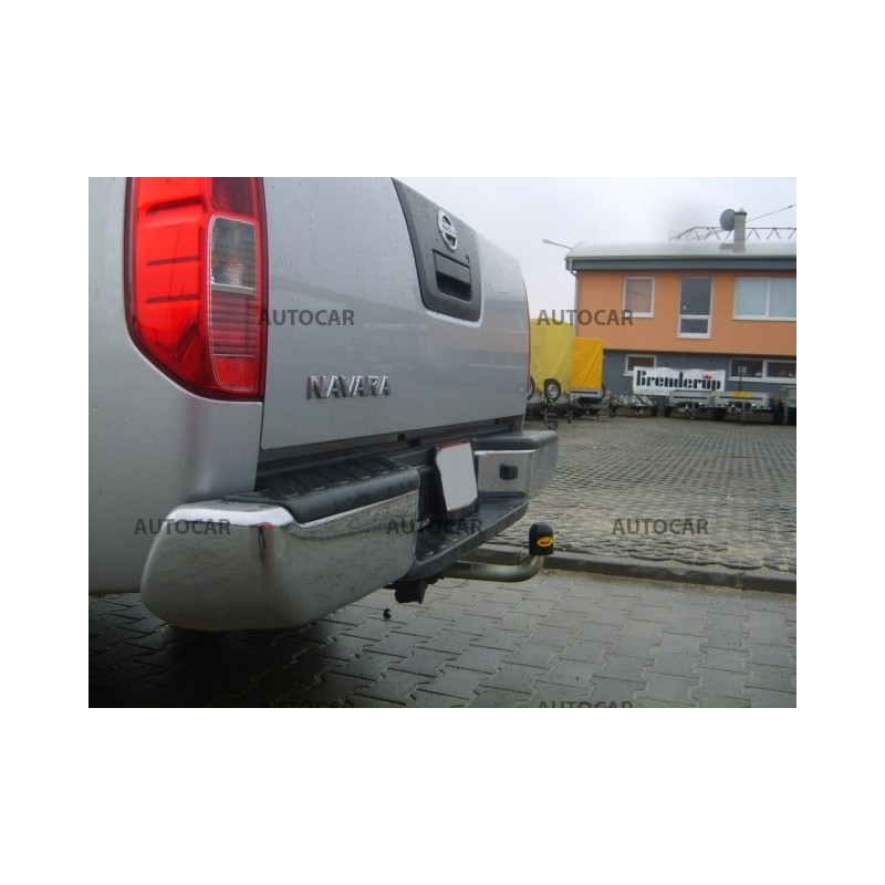 Anhängerkupplung für NAVARA - so schodíkom, ( D 40 ) - automat–AHK abnehmbar - von 2006