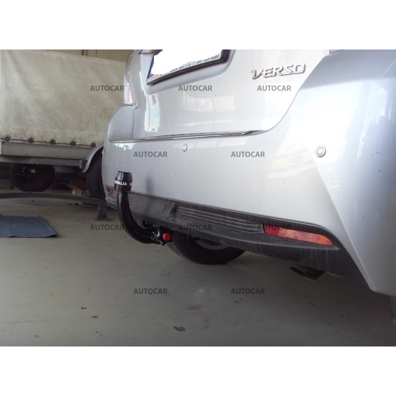 Anhängerkupplung für LANDCRUISER - 5-türig J 150/155 - automat vertikal–AHK abnehmbar - von 2009