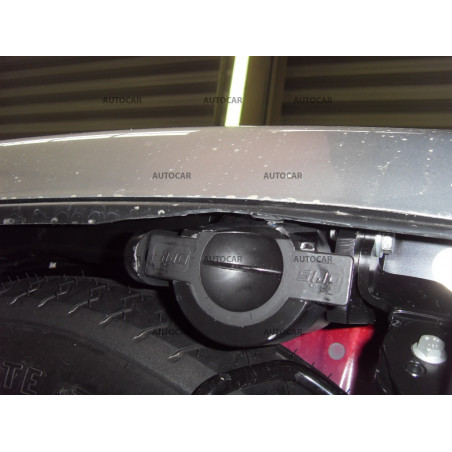 Anhängerkupplung für Mitsubishi Outlander- automat – AHK abnehmbar -2007-2012 