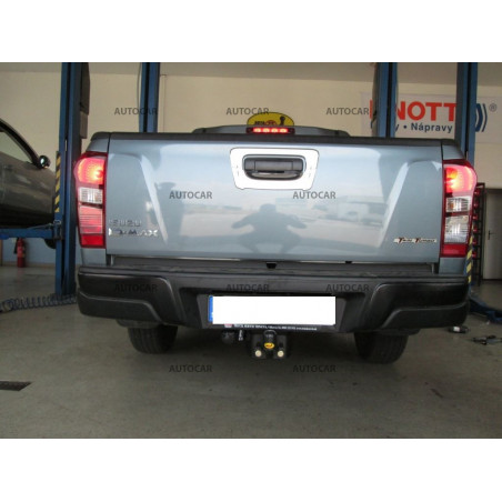 Anhängerkupplung für RODEO aj D-MAX 4 WD - SUV - manuall–AHK starr - von 2012