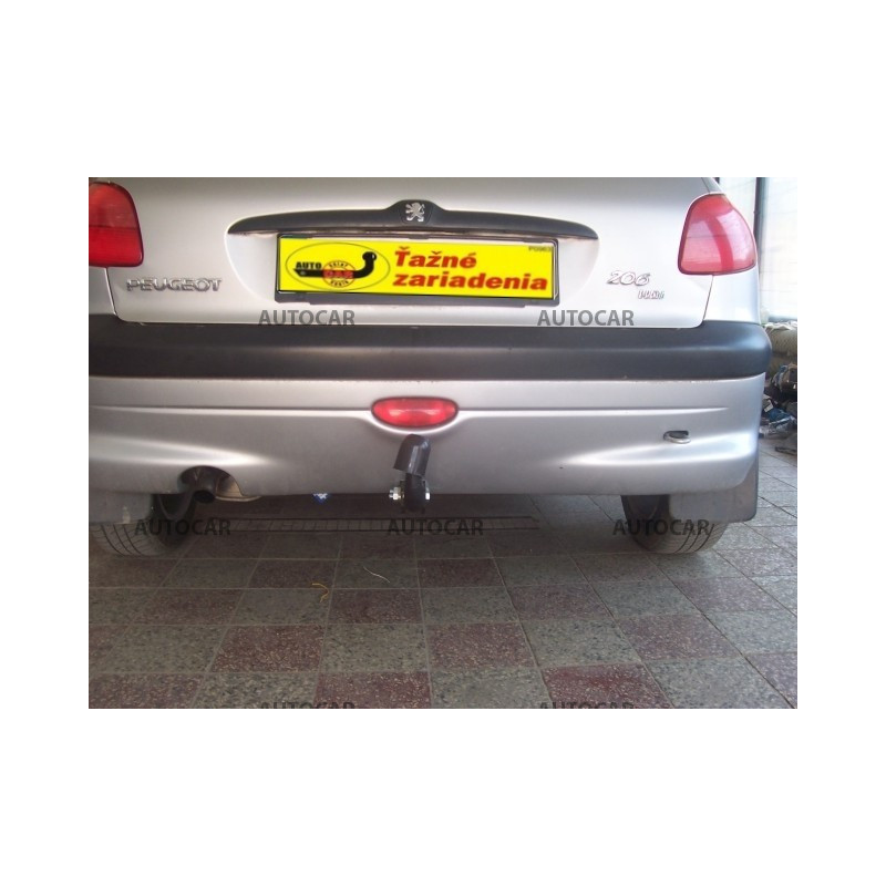Anhängerkupplung für Peugeot 206 - manuall–AHK starr